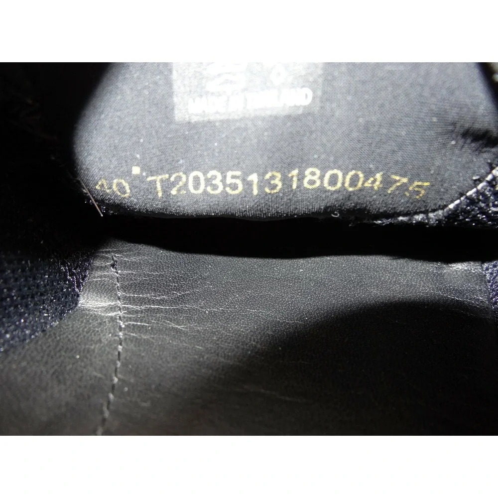 Ecco Gore-tex Womens Black  Stretch Fabric Leather Slip On Pumps 40 EU 9-9.5 US‎
